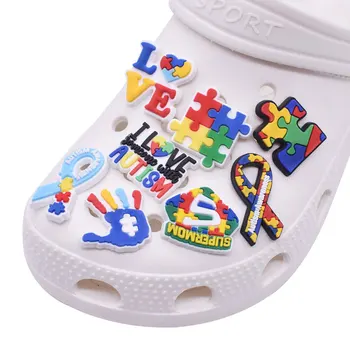 Vanzare colorate din PVC croc pantofi farmece Accesorii jibz pentru croc saboți de pantofi Decoratiuni om de cadouri pentru copii de BRICOLAJ en-gros